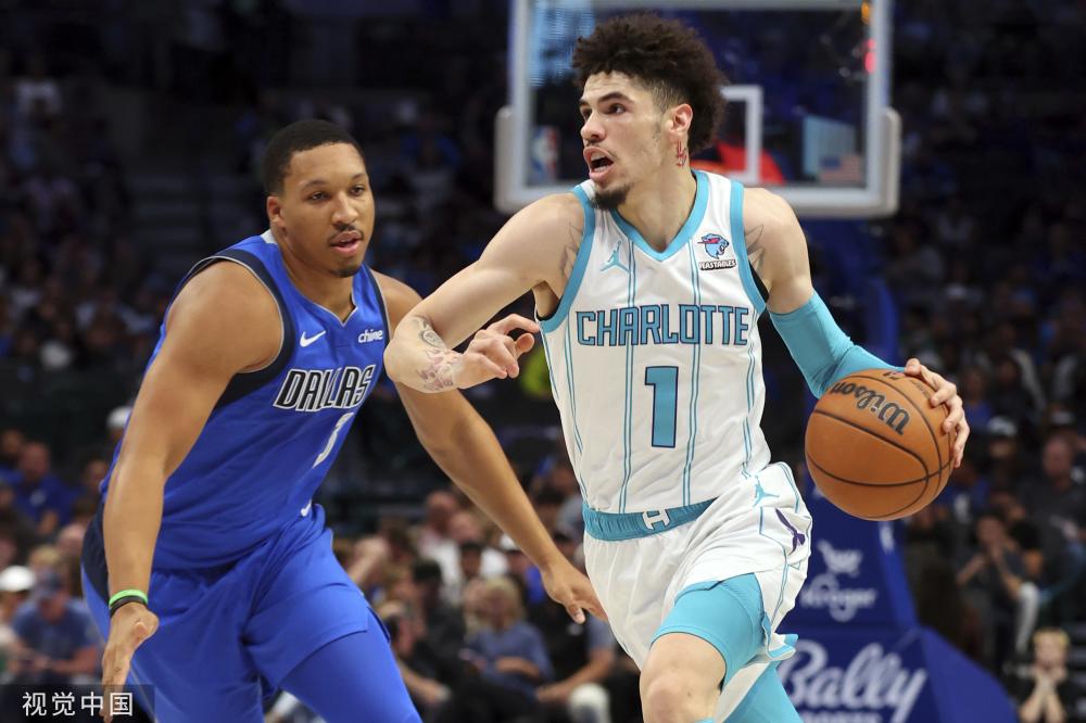 新的姿态迎 新的姿态迎