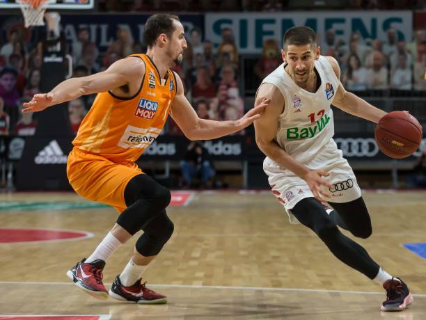 他精准的传 他精准的传