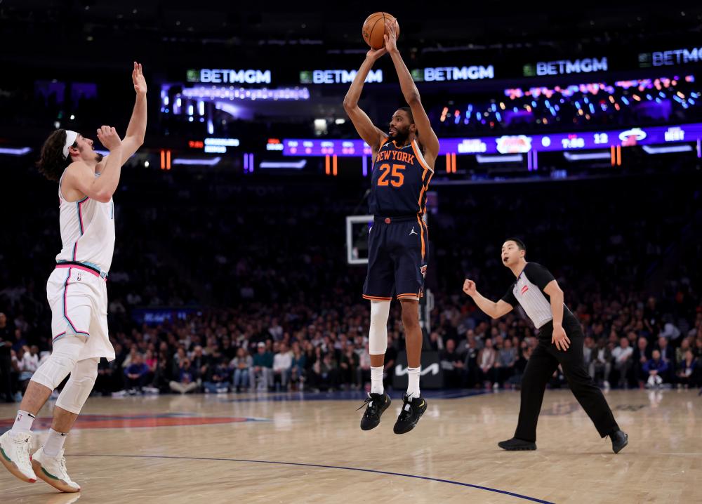 一边是士气 一边是士气