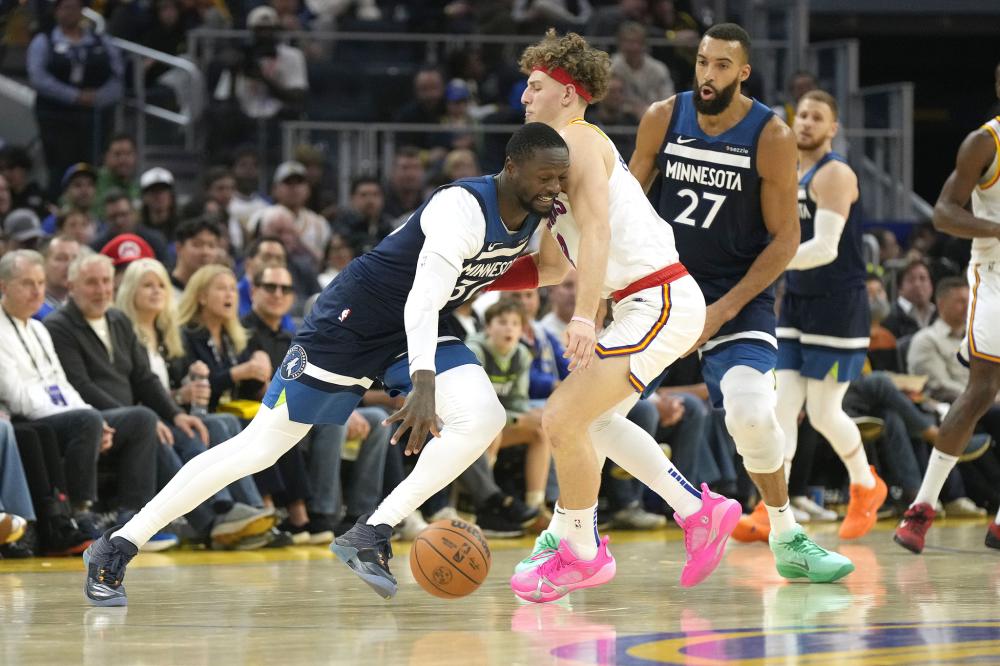 全队共有五 全队共有五