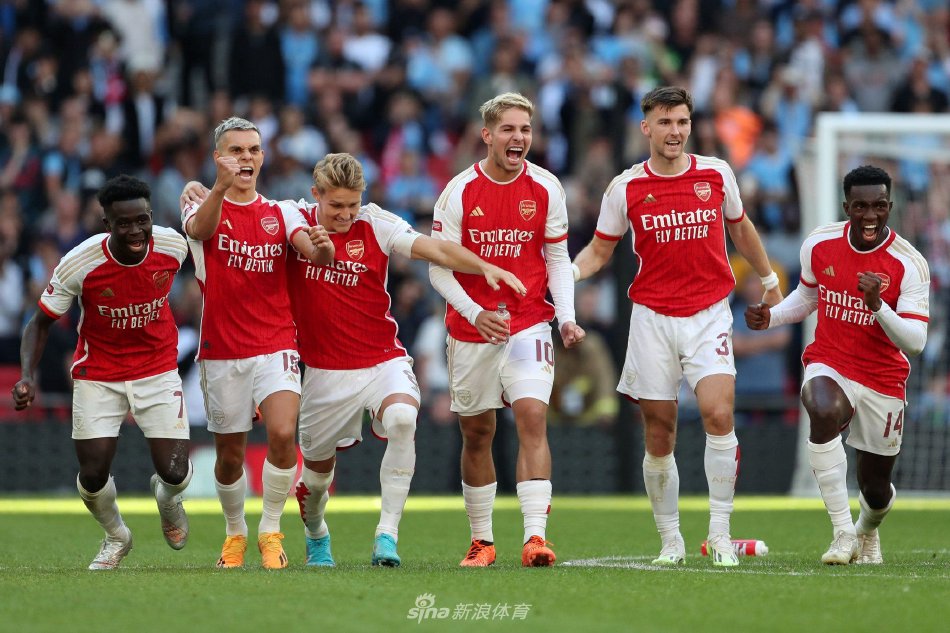 为选手们创 为选手们创