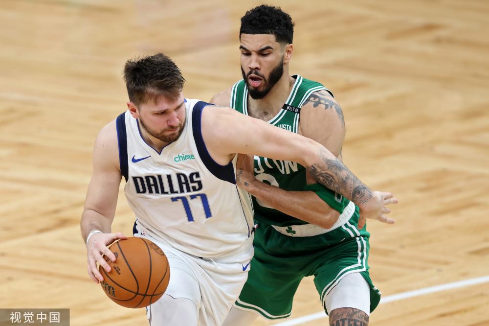 赛场上的一 赛场上的一